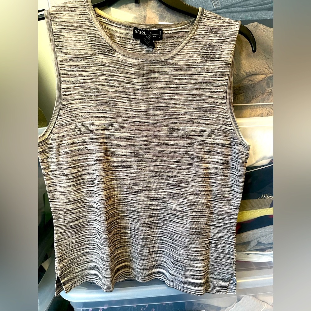 Black and Gray Women's Sleeveless Top